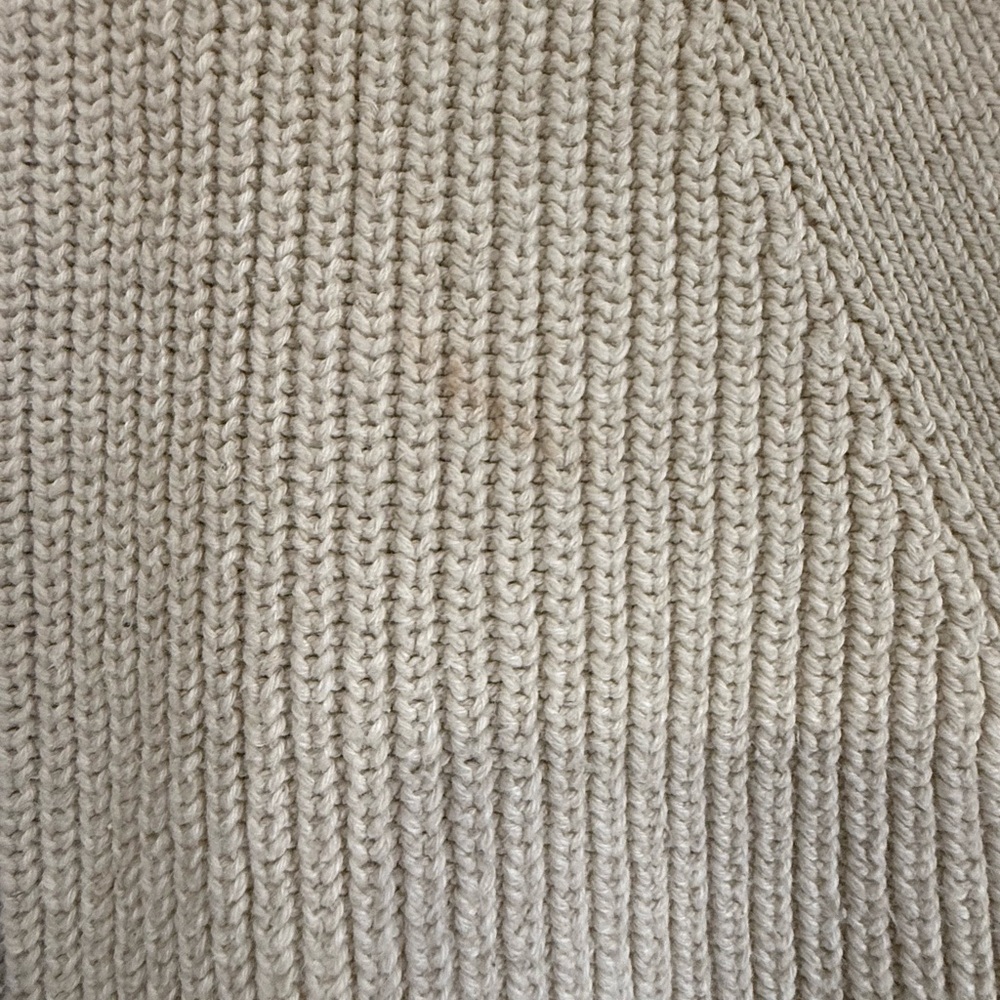 Old Navy Beige Ribbed V-Neck Button Cardigan - Picture 2 of 5